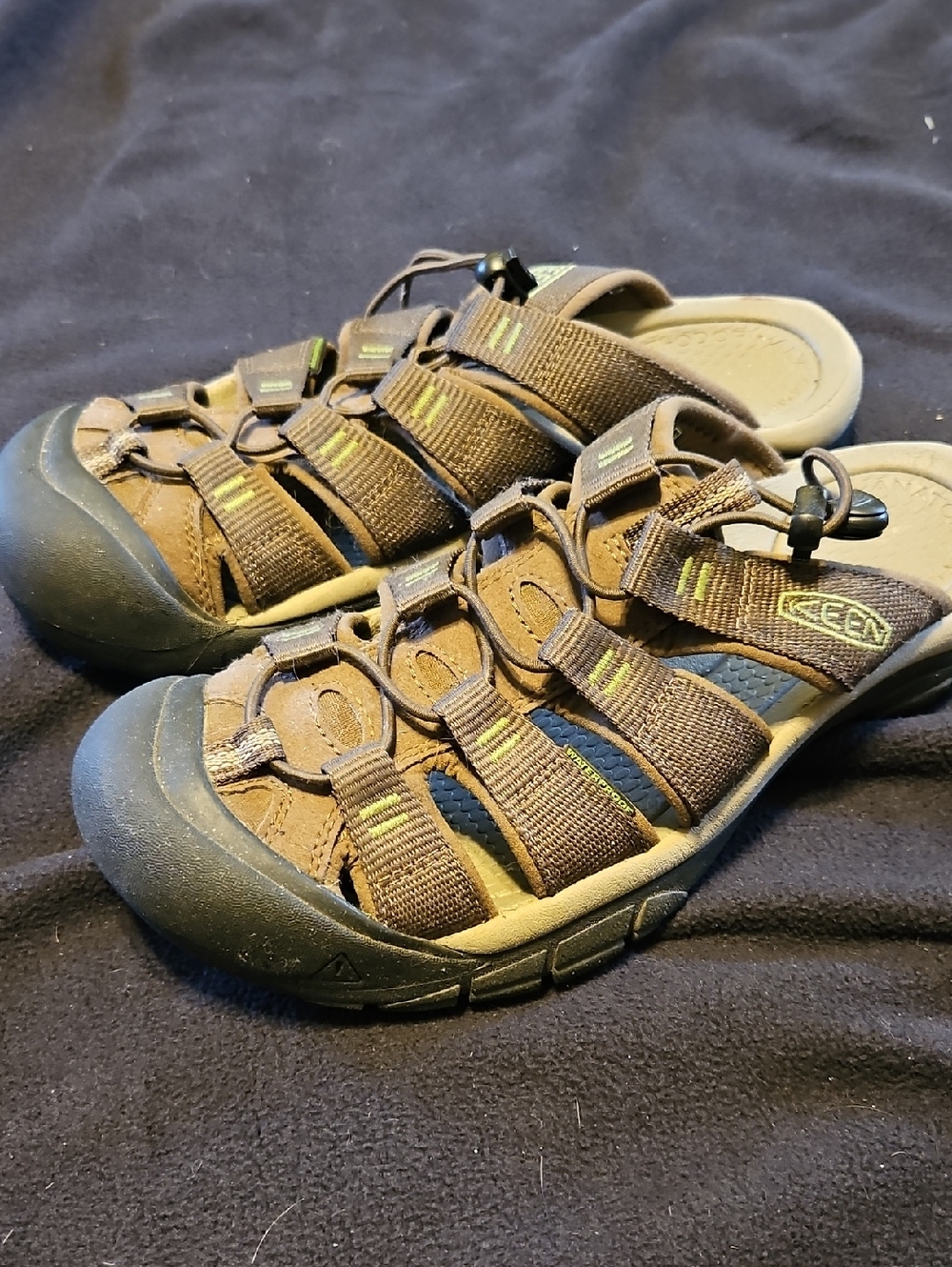 KEEN Newport Slip On Slide Sandals